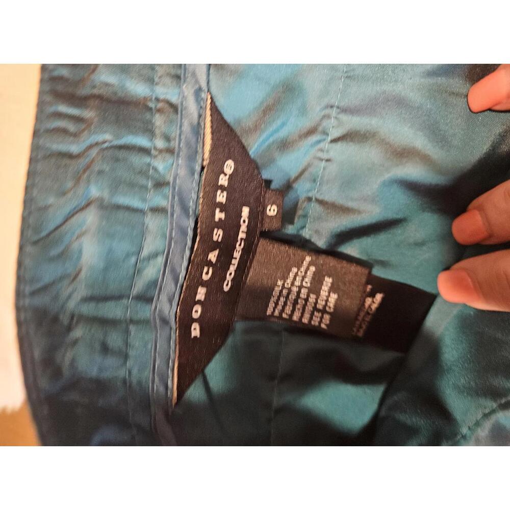 Doncaster Collection Pleated Skirt - Size 6 - Picture 4 of 7